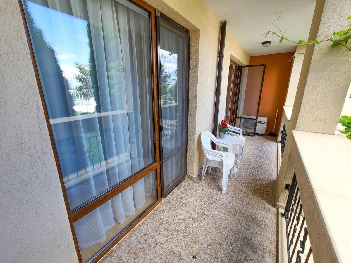 Prestige Fort Aparthotel - Private Apartment-Bsr Sveti Vlas Eksteriør billede